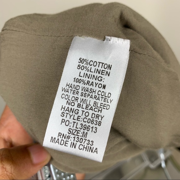 Umgee That’s my girl! Embroidered Mini Skirt Sz M - Picture 8 of 8